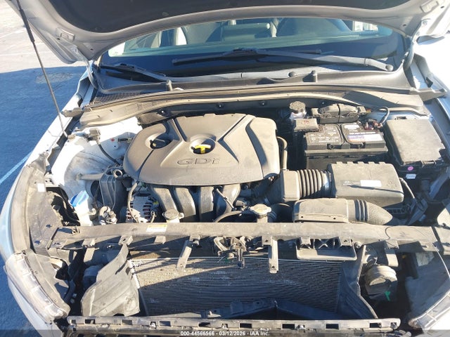 Hyundai ELANTRA GT 2018 KMHH35LE1JU040284 Image 10