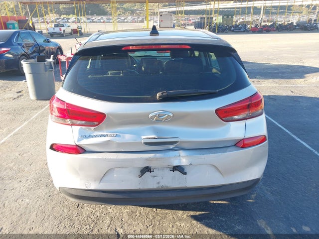Hyundai ELANTRA GT 2018 KMHH35LE1JU040284 Image 16