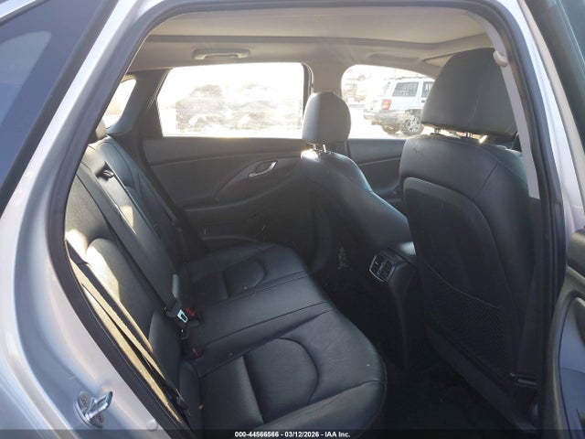 Hyundai ELANTRA GT 2018 KMHH35LE1JU040284 Image 8