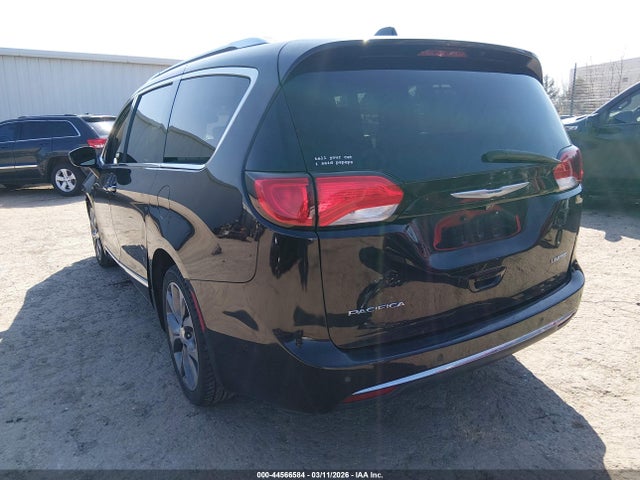 44566584 :رقم المزاد ، 2C4RC1GG1HR647600 vin ، 2017 Chrysler Pacifica Limited مزاد بيع