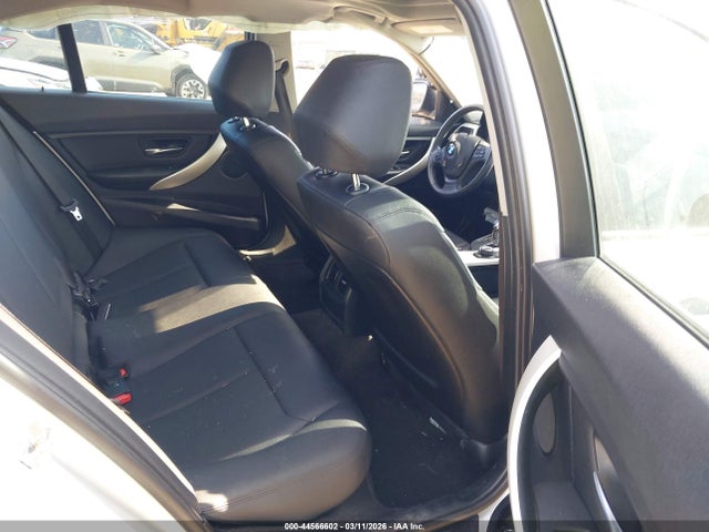 44566602 :رقم المزاد ، WBA3C3C56EF986908 vin ، 2014 Bmw 320i Xdrive مزاد بيع
