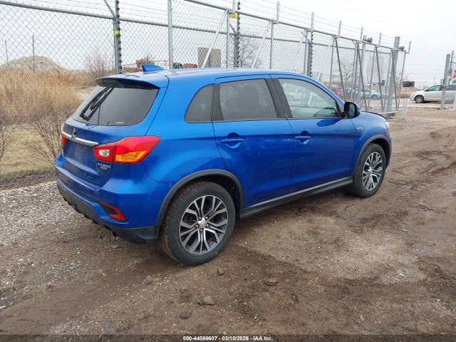 2018 MITSUBISHI OUTLANDER SPORT JA4AR3AU2JZ029830 Photo 3