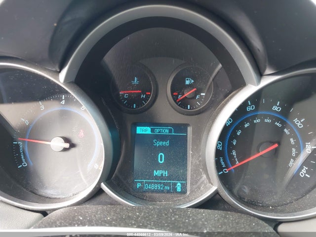 1G1PA5SG3F7140989 Chevrolet Cruze Ls Auto
