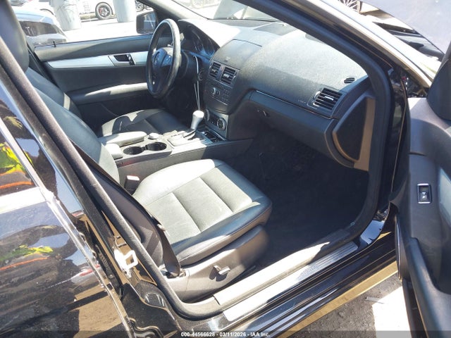 44566628 :رقم المزاد ، WDDGF5EB2AF441315 vin ، 2010 Mercedes-benz C 300 Sport مزاد بيع