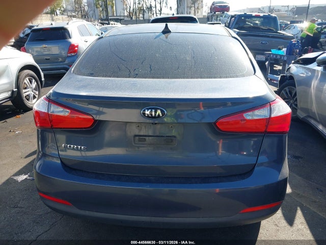 KNAFX4A66G5549115 KIA FORTE LX