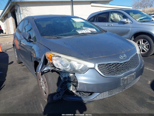 KNAFX4A66G5549115 KIA FORTE LX
