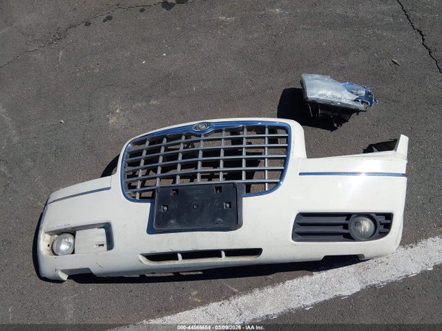 2006 Chrysler 300 Touring მანქანა იყიდება აუქციონზე, vin: 2C3KA53G76H111116, აუქციონის ნომერი: 44566654