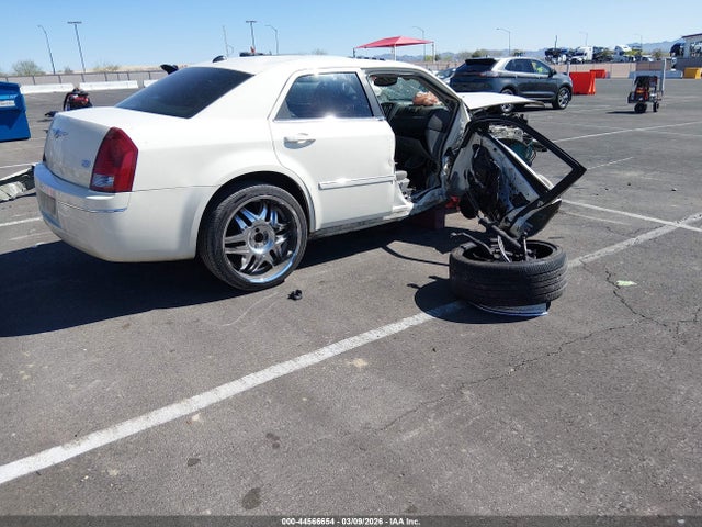 2006 CHRYSLER 300 2C3KA53G76H111116 Photo 3