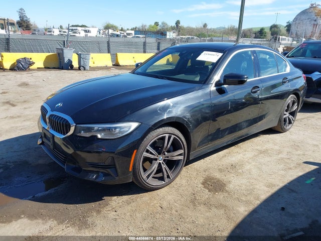 3MW5R1J00M8C06136 BMW 330I