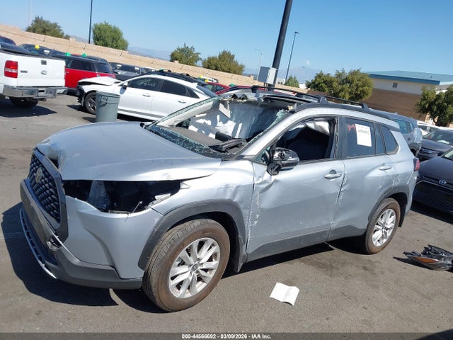 Toyota Corolla Cross Le 2024 7MUBAABG7RV087983 Image 6