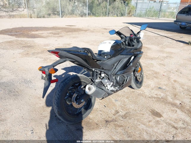 2023 YAMAHA YZFR3 MH3RH18Y8PK011070 Photo 3