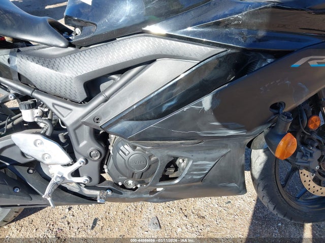 2023 YAMAHA YZFR3 MH3RH18Y8PK011070 Photo 7