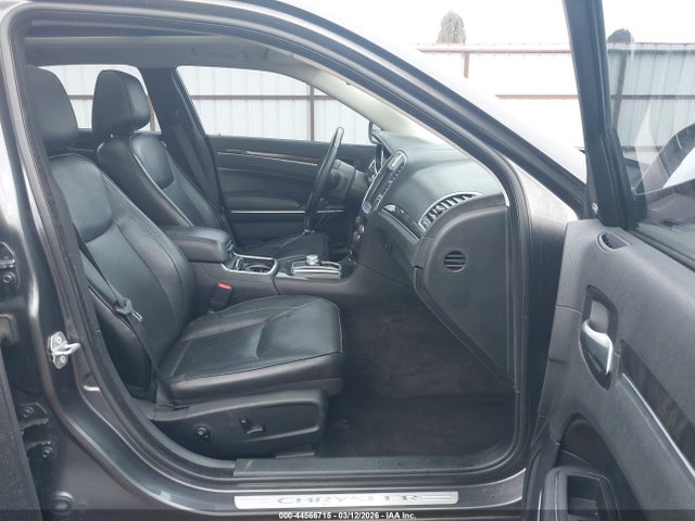 2018 CHRYSLER 300 2C3CCAKG8JH296651 Photo 4