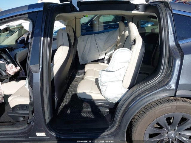 2018 TESLA MODEL X 5YJXCAE2XJF118193 Photo 7