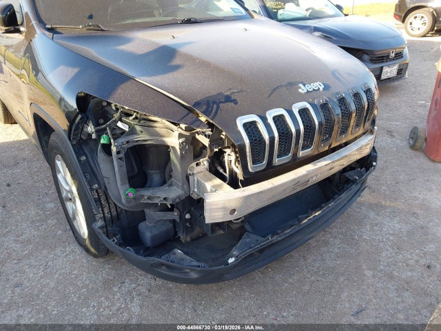 Продажа на аукционе авто 2015 Jeep Cherokee Latitude, vin: 1C4PJMCS9FW512510, номер лота: 44566730