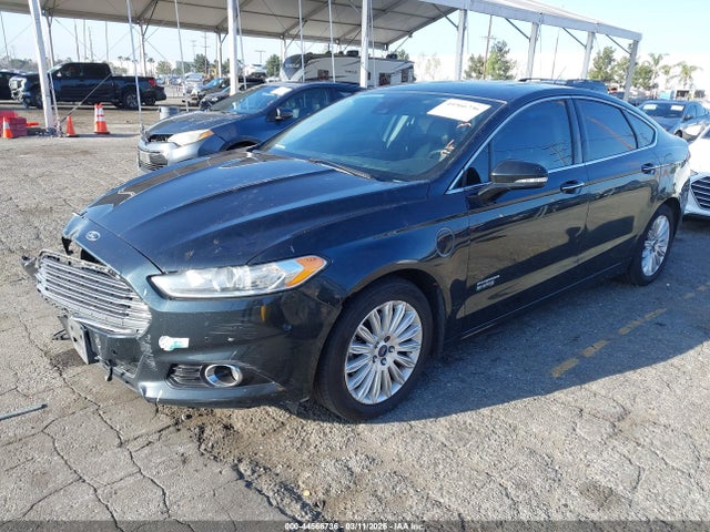 Ford Fusion Energi Titanium 2014 3FA6P0SU6ER378892 Image 2