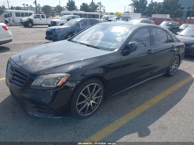 44566751 :رقم المزاد ، WDDUG8DB8JA409789 vin ، 2018 Mercedes-benz S 560 مزاد بيع