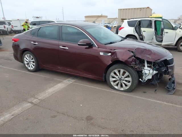5XXGT4L36JG266352 KIA Optima Lx