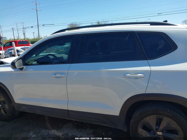 3VV5C7B25SM049667 Volkswagen Taos 1.5t S