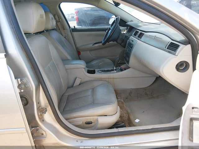 2008 CHEVROLET IMPALA 2G1WD58CX89137810 Photo 4