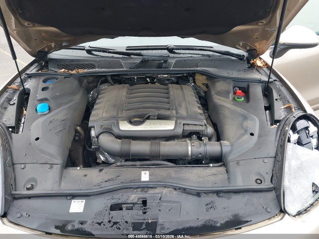 WP1AA2A25HKA89396 Porsche Cayenne
