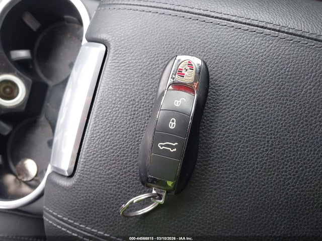 WP1AA2A25HKA89396 Porsche Cayenne