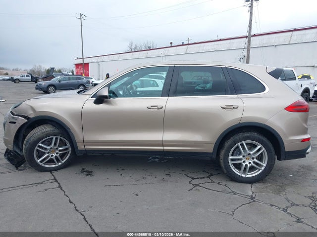 WP1AA2A25HKA89396 Porsche Cayenne