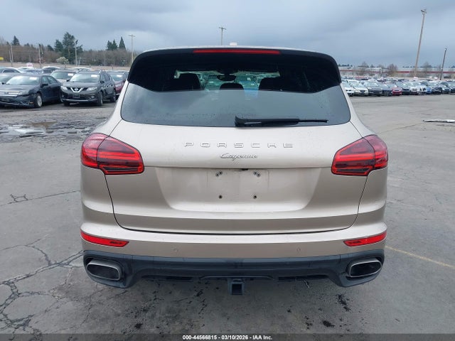 WP1AA2A25HKA89396 Porsche Cayenne