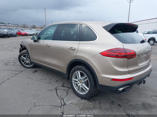 WP1AA2A25HKA89396 Porsche Cayenne