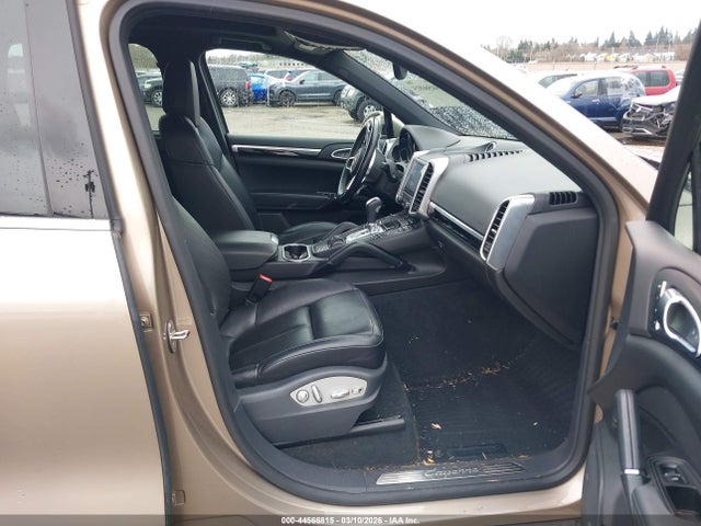 WP1AA2A25HKA89396 Porsche Cayenne