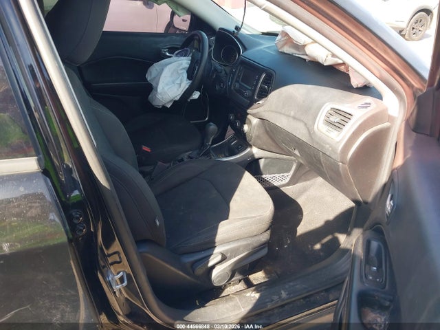 3C4NJCAB2JT408489 Jeep Compass Sport Fwd