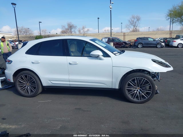 Porsche Macan T 2025 WP1AA2A52SLB02634 Image 14