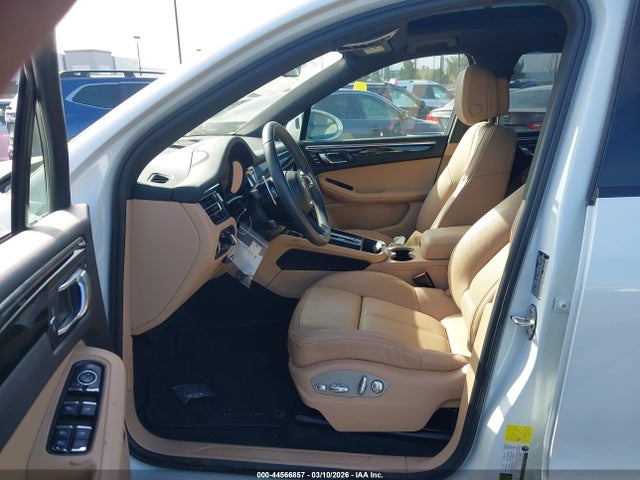 2025 PORSCHE MACAN WP1AA2A52SLB02634 Photo 4