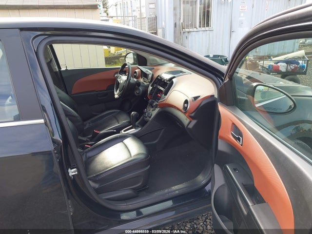 1G1JE5SB3F4193403 Chevrolet Sonic Ltz Auto