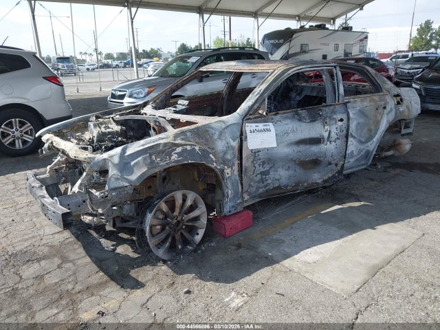 Chrysler 300 Limited Awd 2019 2C3CCAKG1KH689943 Image 2