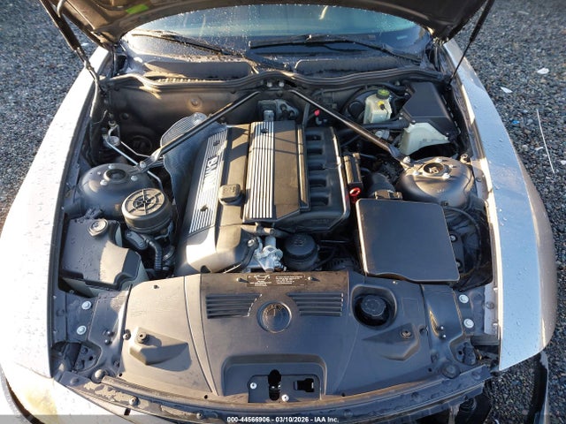 2005 Bmw Z4 2.5i მანქანა იყიდება აუქციონზე, vin: 4USBT33525LS53894, აუქციონის ნომერი: 44566906