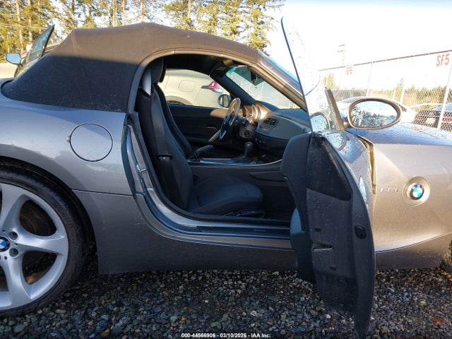 2005 Bmw Z4 2.5i მანქანა იყიდება აუქციონზე, vin: 4USBT33525LS53894, აუქციონის ნომერი: 44566906