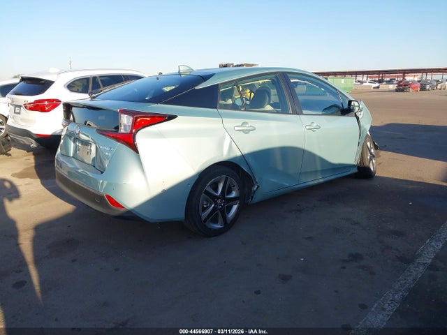 JTDKAMFU5M3143828 Toyota PRIUS XLE