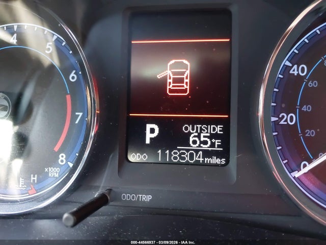 Toyota COROLLA LE 2018 5YFBURHE0JP791462 Image 16