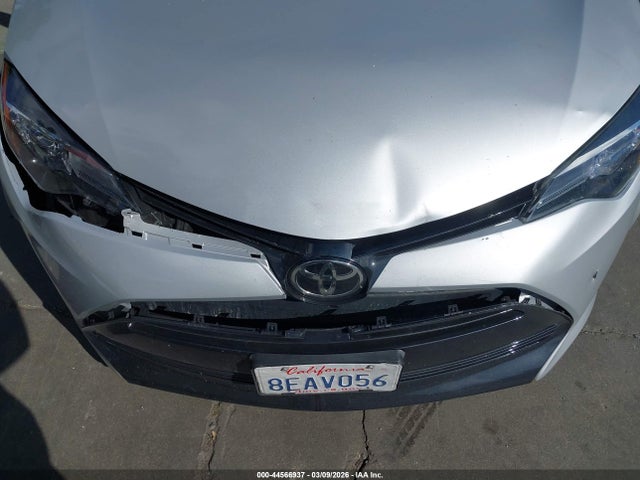 Toyota COROLLA LE 2018 5YFBURHE0JP791462 Image 18