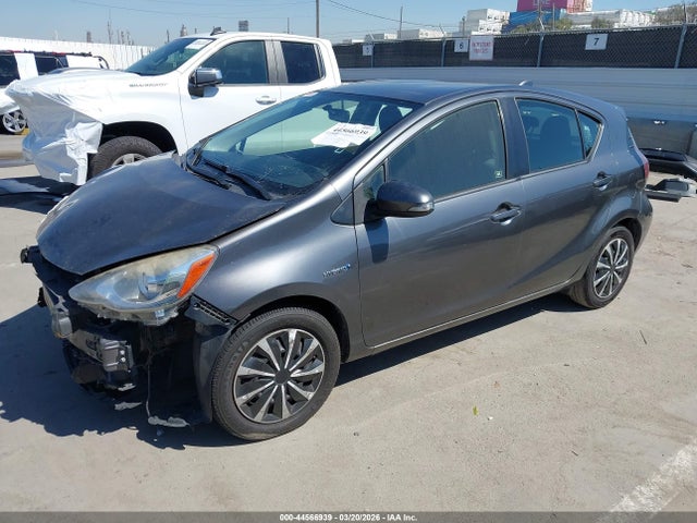 Продажа на аукционе авто 2015 Toyota Prius C Two, vin: JTDKDTB38F1102221, номер лота: 44566939