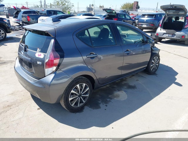 Продажа на аукционе авто 2015 Toyota Prius C Two, vin: JTDKDTB38F1102221, номер лота: 44566939