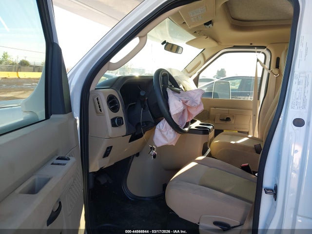 Ford E-350 Cutaway 2026 1FDWE3FN4TDD01248 Image 5