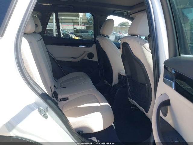 2019 BMW X1 WBXHU7C56K5L11223 Photo 7