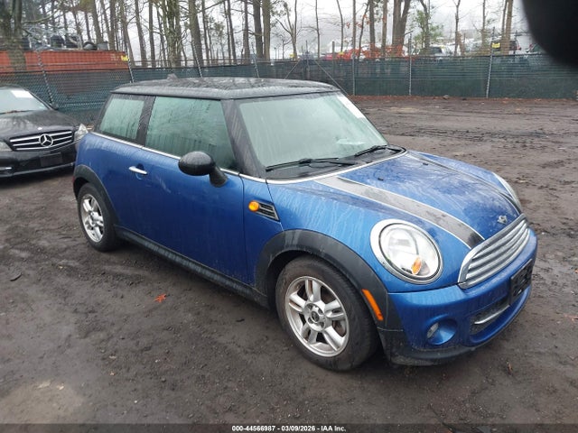 2012 MINI COOPER WMWSU3C53CT261595 Photo 0