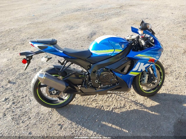 Suzuki GSX-R600 2018 JS1GN7FA8J2101179 Image 12