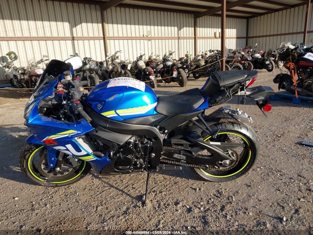 Suzuki GSX-R600 2018 JS1GN7FA8J2101179 Image 13