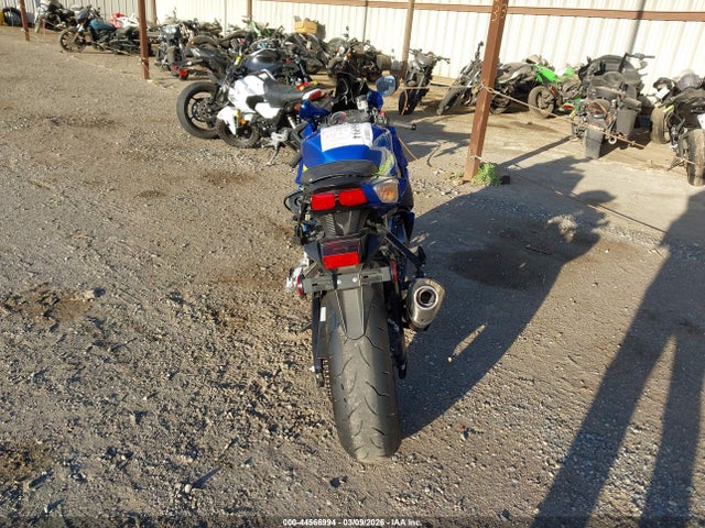 Suzuki GSX-R600 2018 JS1GN7FA8J2101179 Image 6
