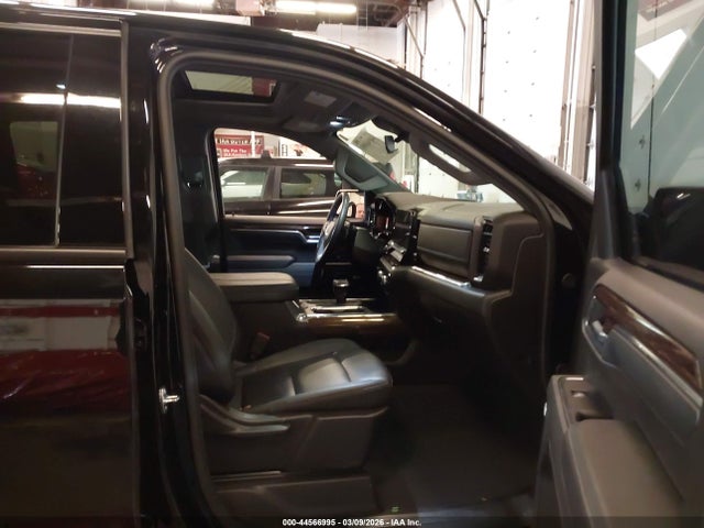 Продаж на аукціоні авто 2024 Gmc Sierra 1500 4wd  Short Box Elevation With 3sb, vin: 1GTUUCE84RZ245687, номер лоту: 44566995