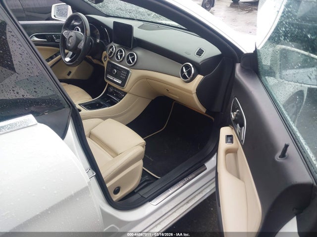 Продажа на аукционе авто 2018 Mercedes-benz Cla 250, vin: WDDSJ4EB0JN671749, номер лота: 44567011